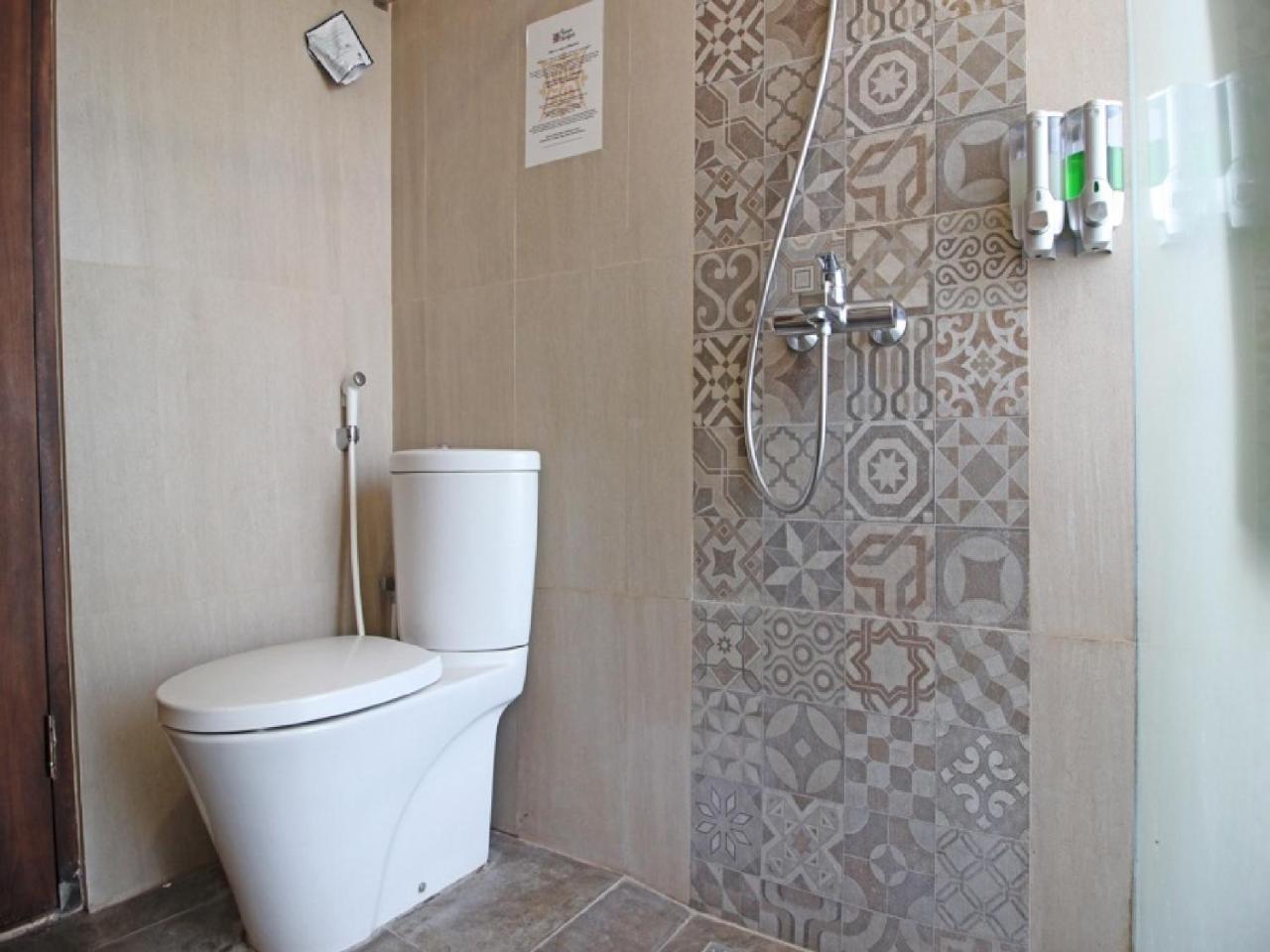 Urbanview Rumah Kandjani Yogyakarta Kejayan Exterior foto